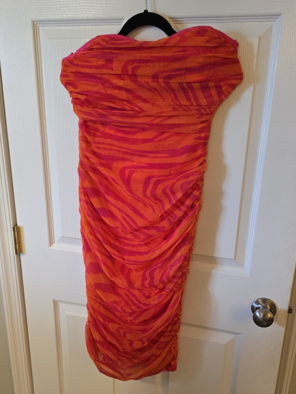 PrettyLittleThing Orange and Pink Strapless Ruched Midi Dress